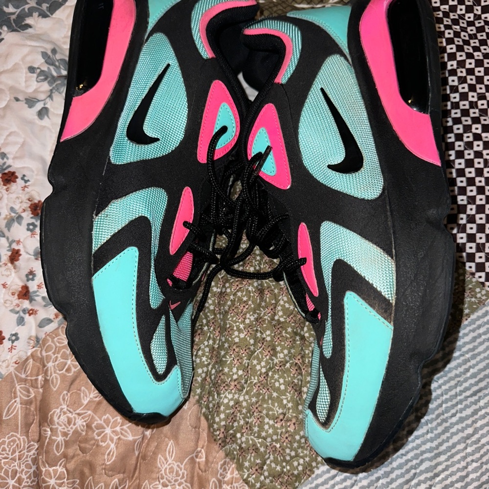 Nike Air Max 200 South Beach Size 13 Price Firm